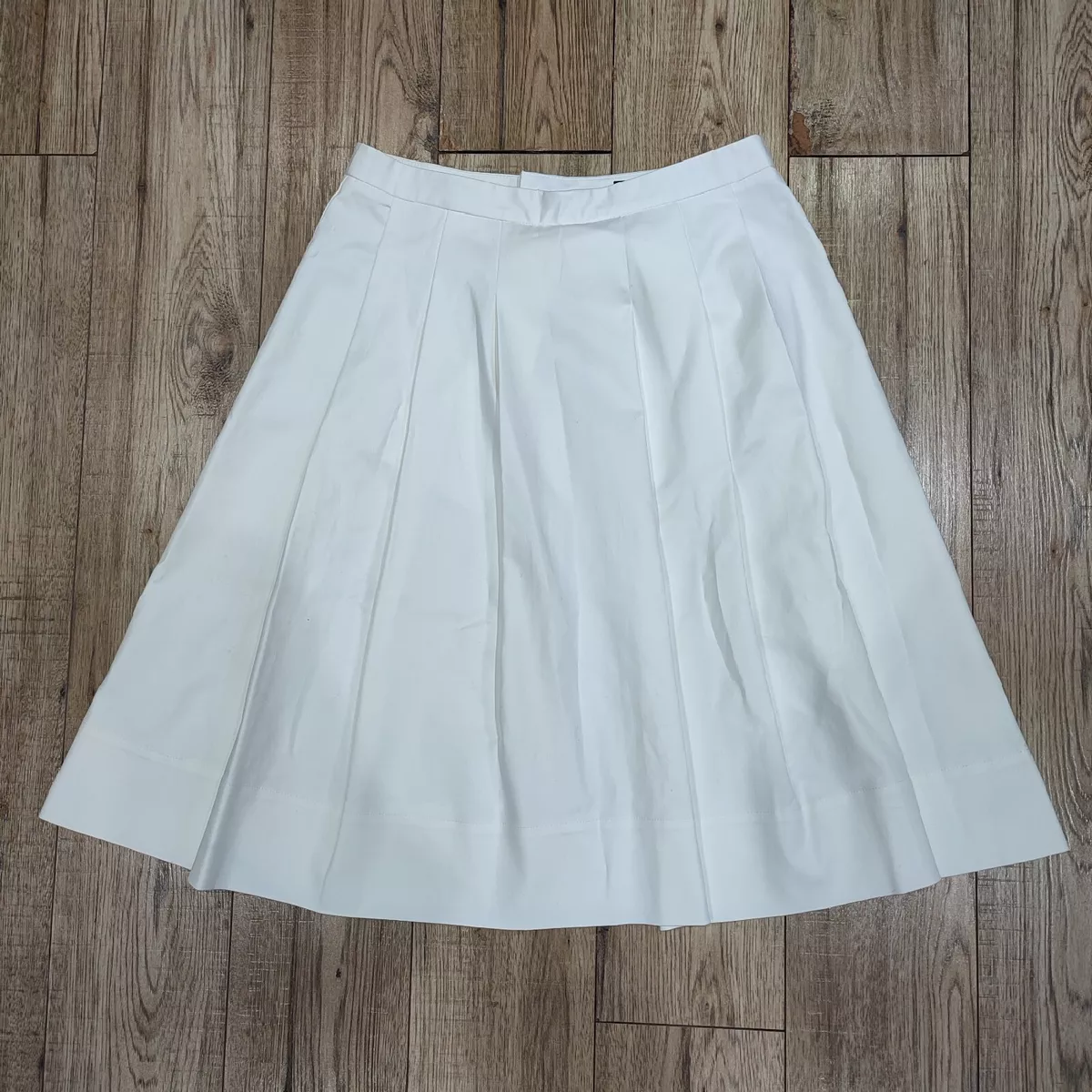 Flared skirt white cheap