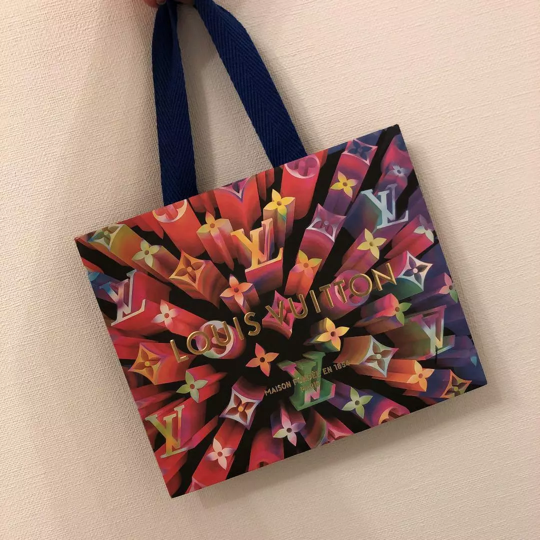 Louis vuitton holiday shopping bag hotsell