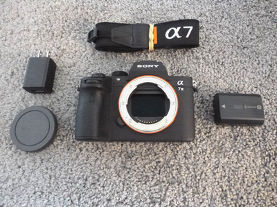 *Sony A7 III Mirrorless Camera (Body) +BATT/AC ADAPT/STRAP/CAP | SC: 20 | MINT*