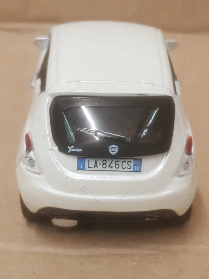 1/43 LANCIA Ypsilon - motorama - Immagine 3 di 4