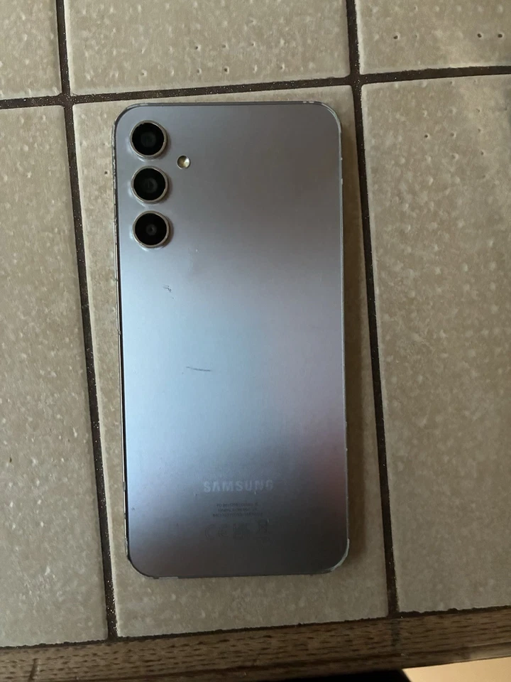 Samsung Galaxy A34 - Immagine 3 di 3