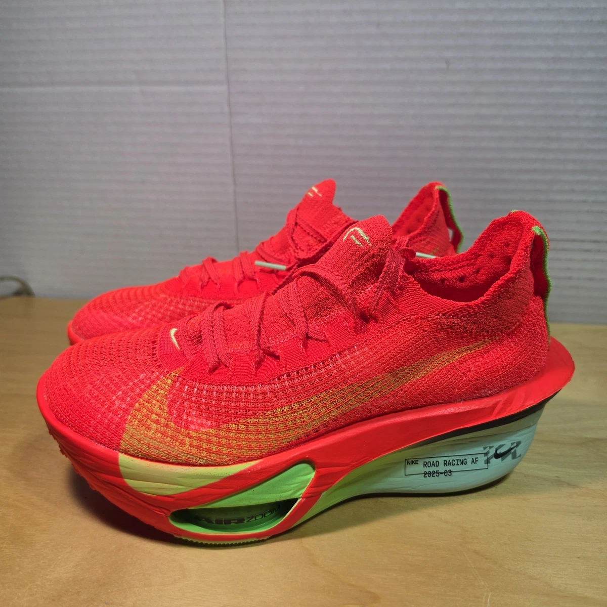 Las mejores ofertas en Nike Air Zoom Alphafly Next% Bright Orange