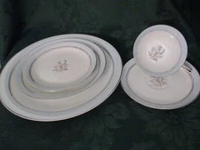 Noritake Bluebell Place Setting 5 Pieces