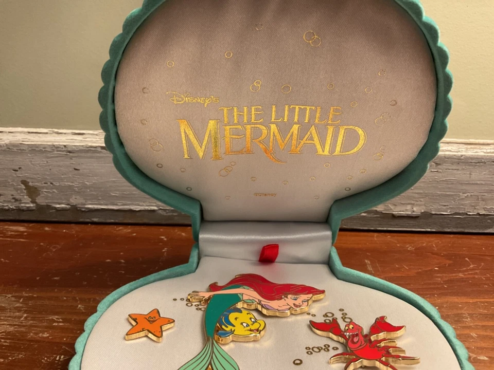 Disney Catalog The Little Mermaid 15TH Anniversary 5 Pin Set In Seashell - Image 3 of 4