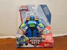 New Playskool Heroes Transformers Recuse Bots Hoist the Tow-Bot
