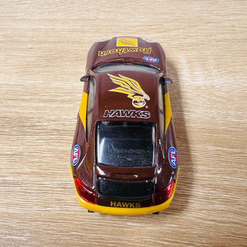 Porsche 911 Hawthorn Hawks AFL Promo Diecast Car Highspeed 1:43 High Speed - Picture 7 of 16