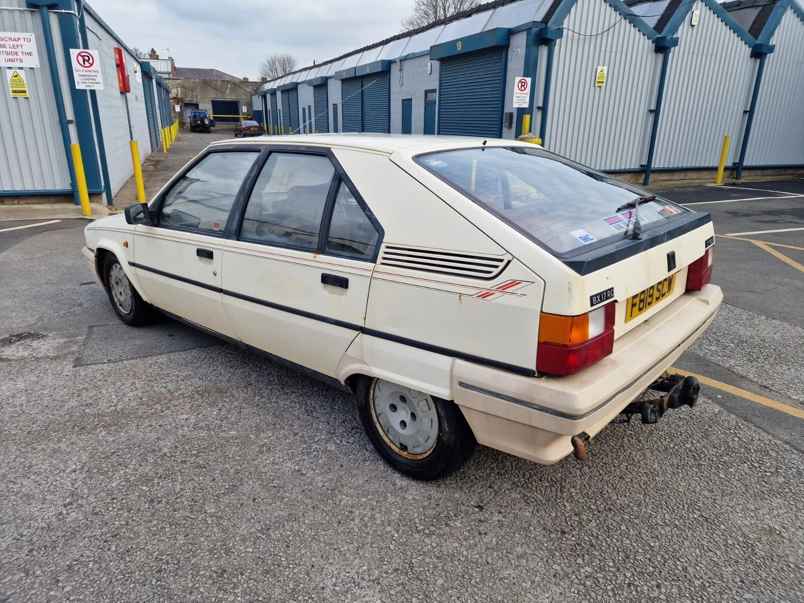 1988 F Plate Citroen BX 17 RD Diesel Hatchback Garage Find Hidden for 27 Years! - Picture 8 of 17