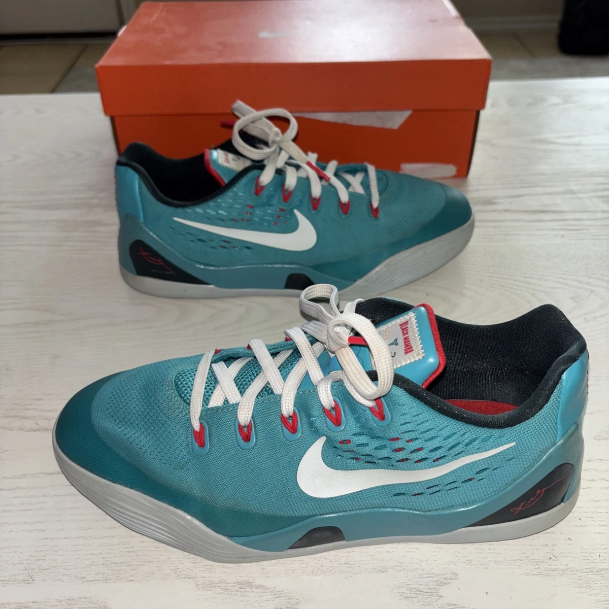 Nike Kobe IX Mamba Sneakers Dusty Catcus Color Size 12 Nike Kobe 9 Em Low Dusty Cactus | SidelineSwap | Buy and  main image 2