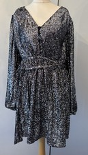 River island mini party dress - silver sequin size 12,Long Sleeve,v-neck,evening