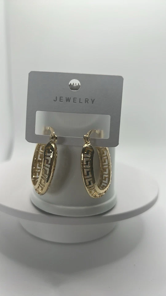 Pendientes de aro de oro amarillo chapados en oro de 18k para mujer, hermoso diseño Foto 2 de 4