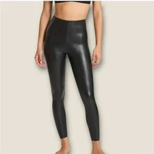 COMMANDOPerfect Control Faux Leather Leggings Size Medium