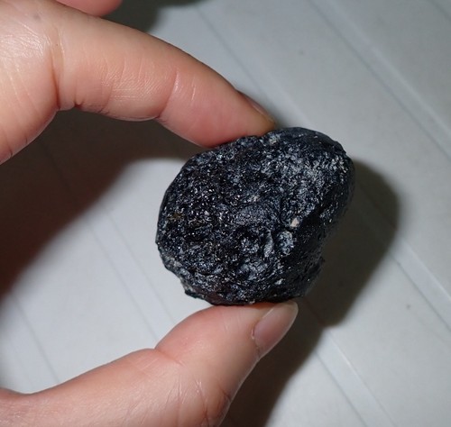 Black Indochinite Tektite Stone 40 gram 42x33x20 mm - Picture 7 of 9