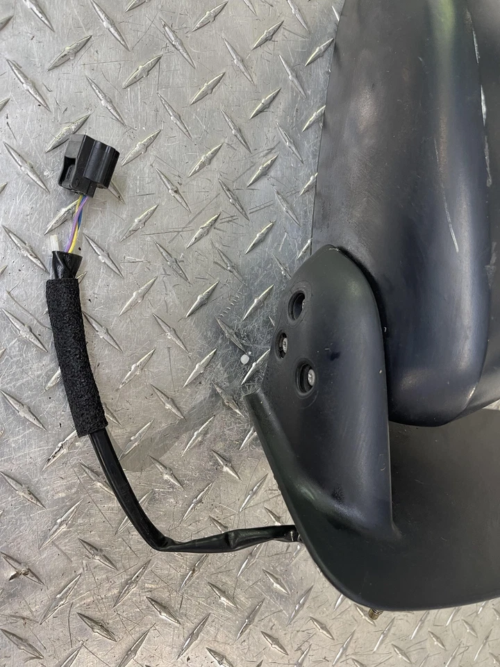 Черное оригинальное переднее пассажирское правостороннее зеркало для Nissan Xterra 2005-2015 годов выпуска проверено - Изображение 3 из 4