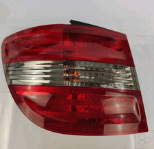 Pfostenleuchte. Ostteil. Links MERCEDES-BENZ Classe B (T245) 150/160 Mnv