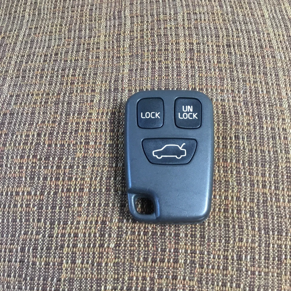 Оригинальный пульт дистанционного управления Volvo 9166199 HYQ1512J 1998-2004 ключ S70 S40 V40 V70 C70 - Изображение 3 из 4