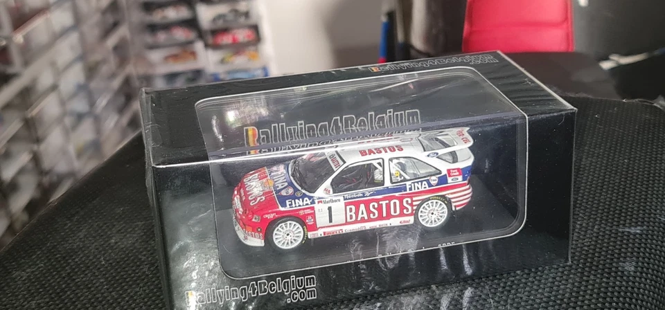 1x RICH007 Ford Escort Cosworth P.Snijers Rally CONDROZ 1995 BASTOS -1:43 - Immagine 3 di 4