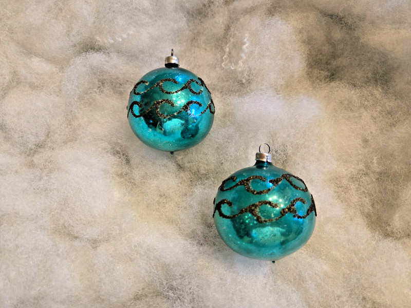 2 Vintage Mercury Glass Christmas Ornaments West Germany 1950's 2.5"