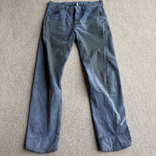 Levi’s Engineered Twist