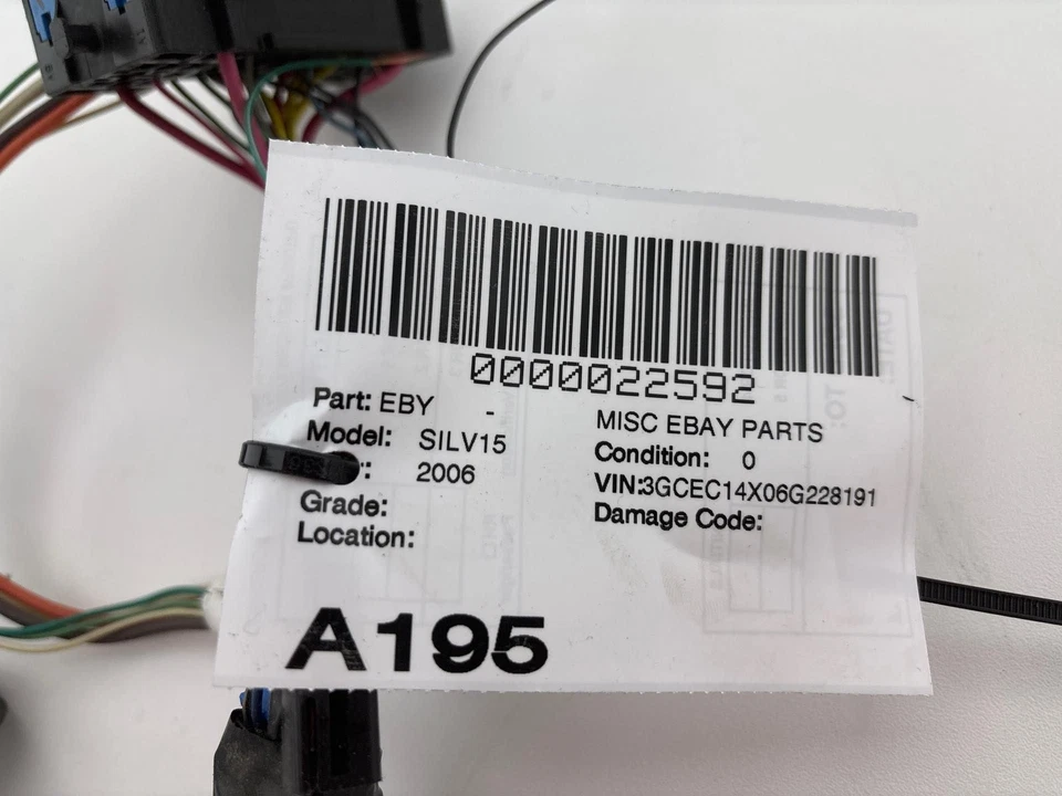 03-07 Conjunto de cilindro de bloqueo de encendido Chevy Silverado con palanca de cambios OEM Foto 2 de 4