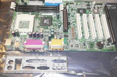 MSI 694T Pro MS-6309 5 Sockel 370 Tualatin ATX Mainboard Universal AGP PCI ISA