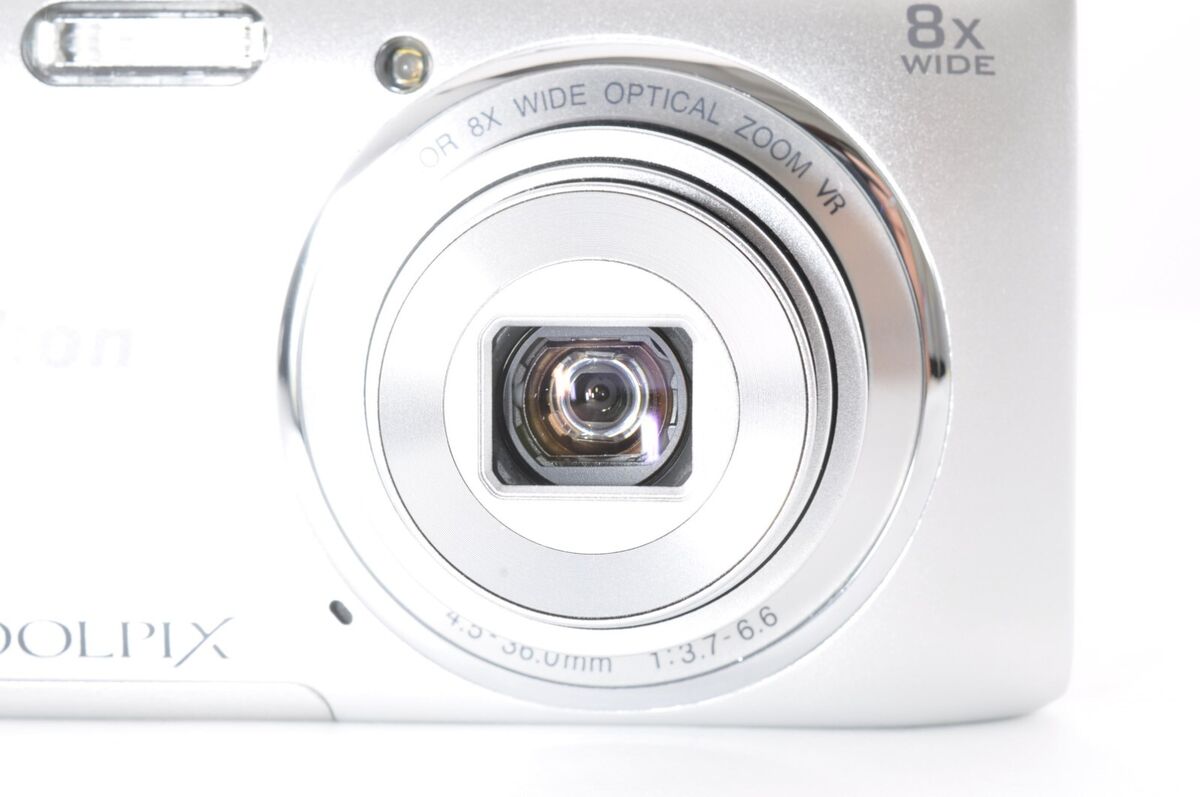 Nikon Coolpix S3600 Silver Excellent+5 20.1MP Compact Nikon Coolpix S3600 Silver Excellent+5 20.1MP Compact