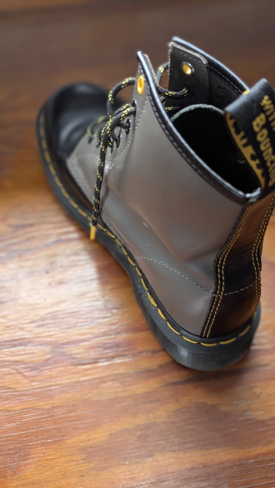 Dr. Martens 101 6-eye boots in a grey/charcoal smooth leather, size US Men's 8 / image 4