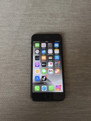 Apple iPhone 8 64GB Schwarz, iOS, ohne Simlock