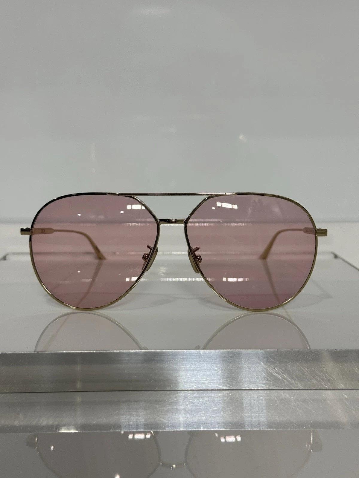 Dior — Dior GemDiorO Shiny Gold Aviator Metal custom Pink Sunglasses