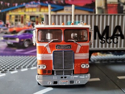 Freightliner - FLD 112 Semi-Remorque 1990 - Modèle Presse - 1/43 - Autos Miniatures