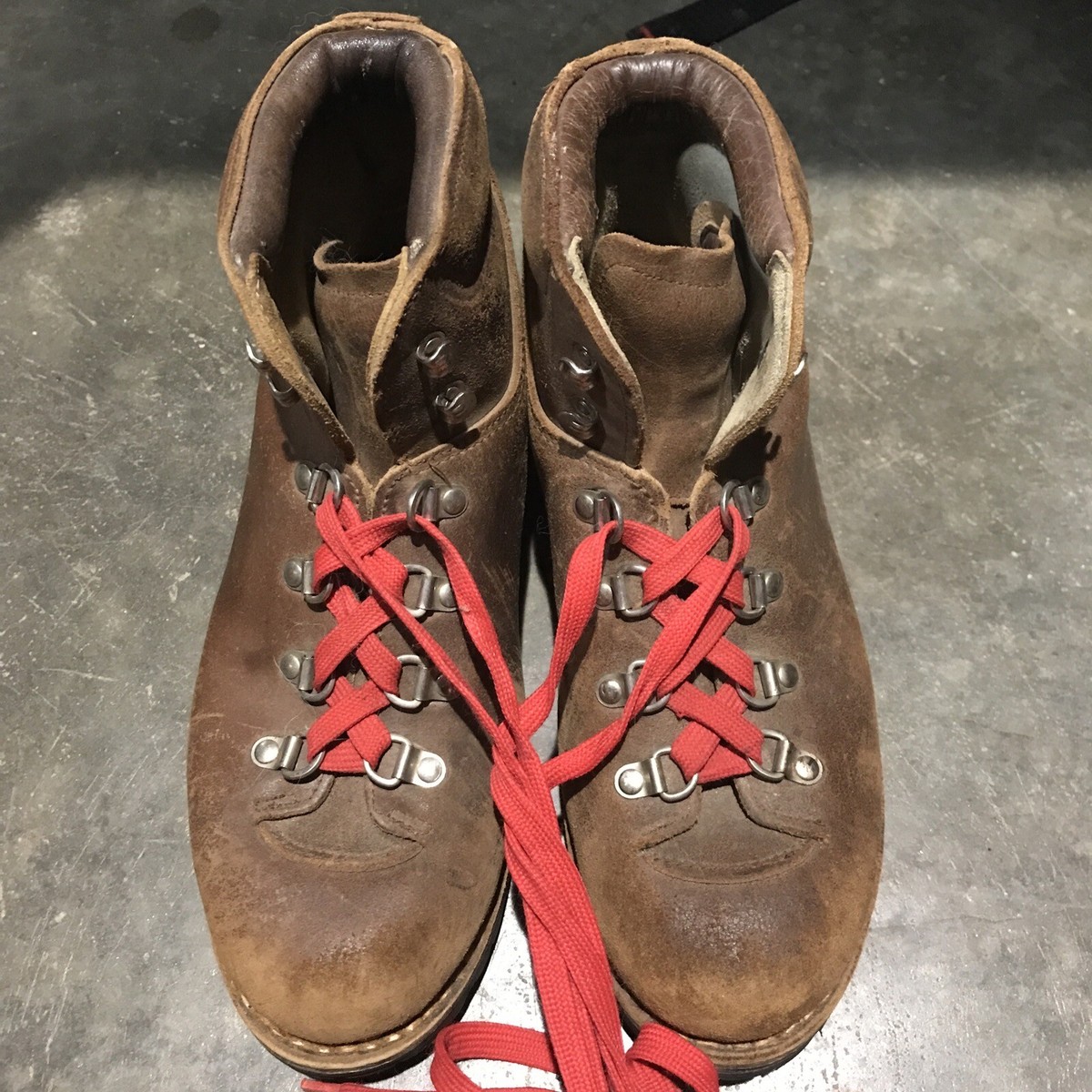 Raichle Mountaineering Hiking Leather Suede Boots  display picture 1