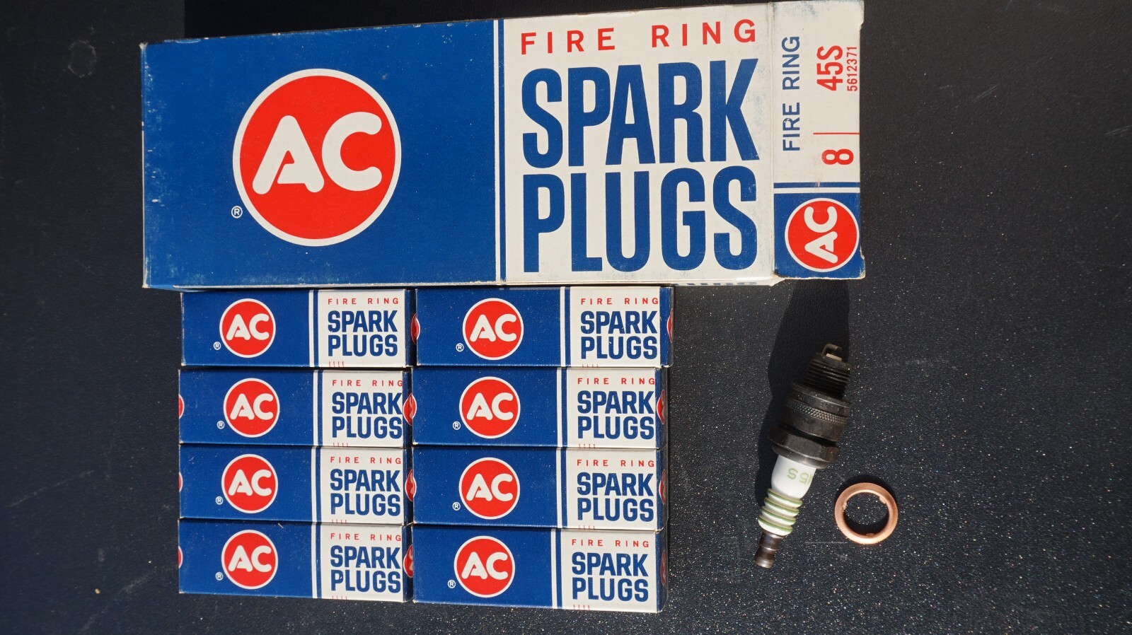 NOS AC 45S Spark Plugs 1967-68 Camaro SS RS Chevelle GTO Dated 66 Copper Gasket