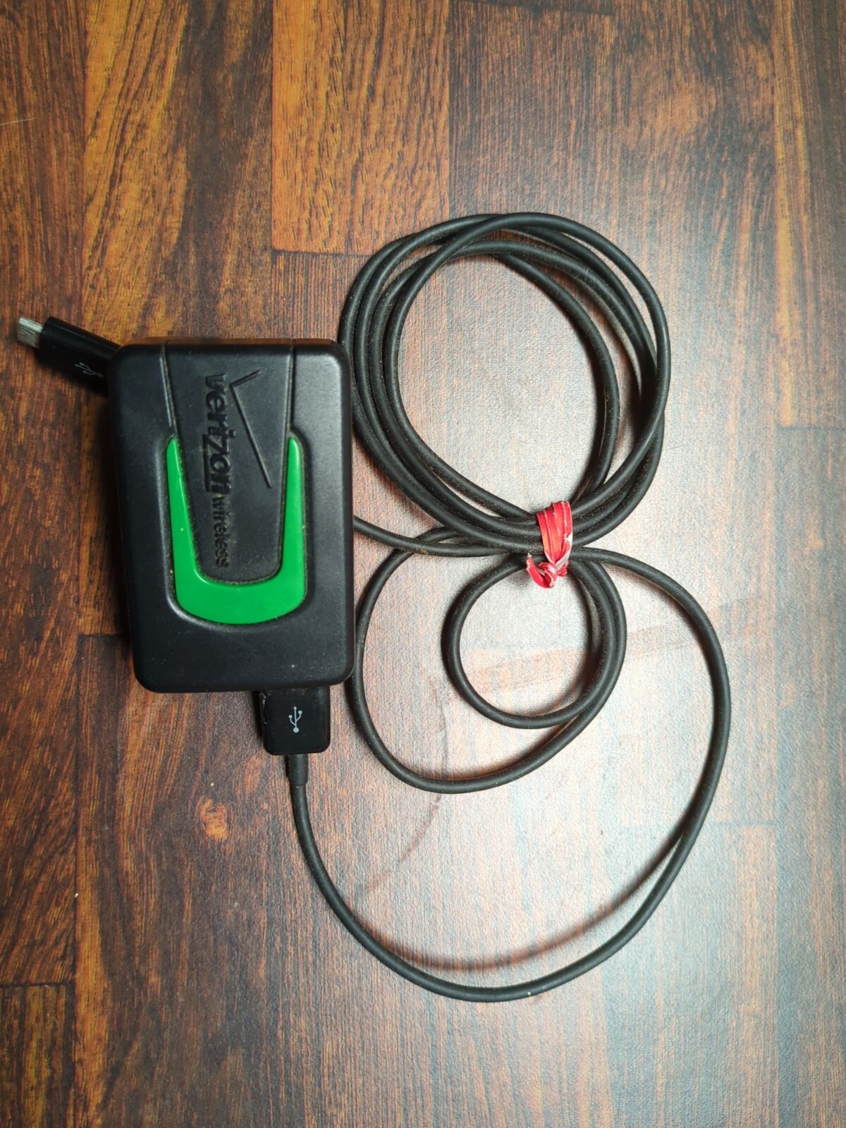 Verizon Travel Charger Model B141000 Wall Charger, Old Style Plug ...