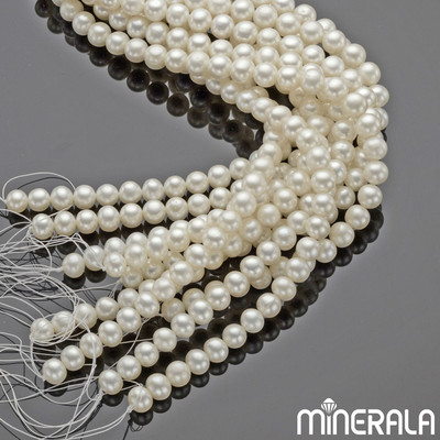 NATURAL FRESHWATER WHITE PEARL SEMI ROUND 9.5mm BEADS 15'' FULL STRAND WP0015F