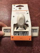 New Martha Stewart Halloween Fence Punch Paper Craft Punch Edge Punch