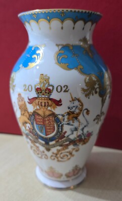 Royal Collection Trust Queen Elizabeth II Golden Jubilee Tasse Vase Fine China