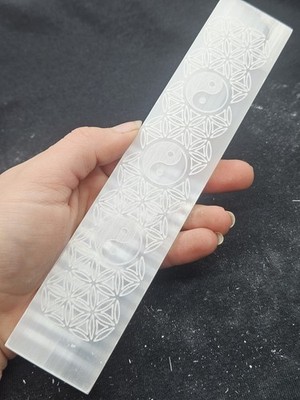 Zen Balance: Yin Yang & Flower of Life Selenite Charging Plate
