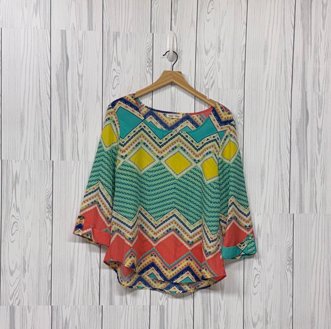 Wishful Park top womens size medium long sleeve blouse patterned blue