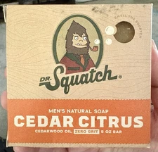 Dr. Squatch Natural Exfoliating Soap Bar, Cedar Citrus -5oz