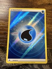 Water Energy (Texture Full Art) 154/159 SWSH: Crown Zenith Holo LP-NM