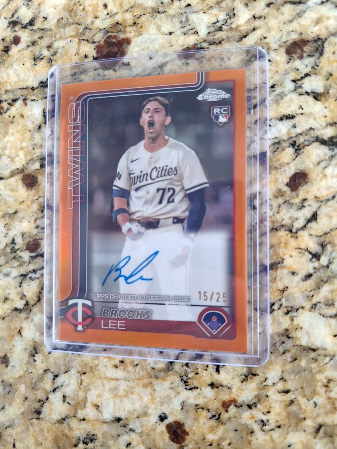 2025 Topps Chrome - Rookie Autographs Brooks Lee #RA-BL Orange Refractor /25