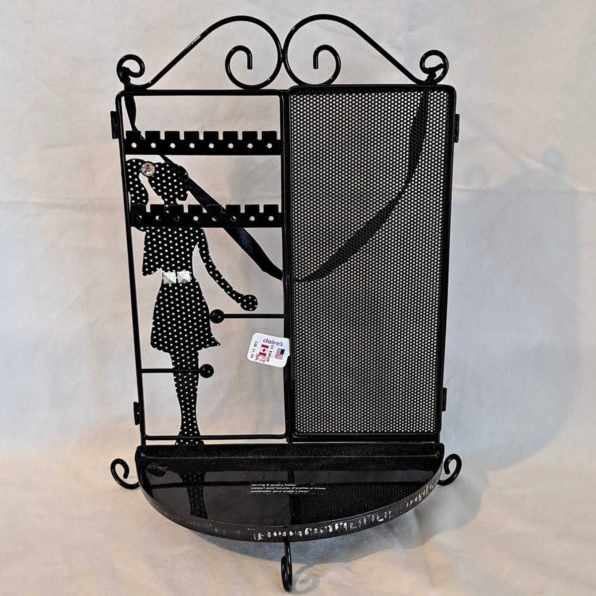 Aggregate more than 171 earring holder claire's latest seven.edu.vn