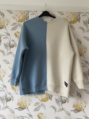 Hollister Two Tone Blue And Cream Social Tourist Sweatshirt Size M