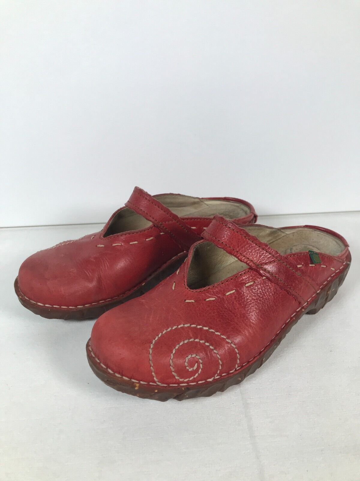 El Naturalista Womens Clogs Yggdrasil Red Leather Sz 8 / 38 Mary Jane Distressed
