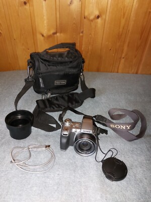 Sony Camera Model DSC-H1 Digital 5.1 Mega Pixels Camera CyberShot SteadyShot