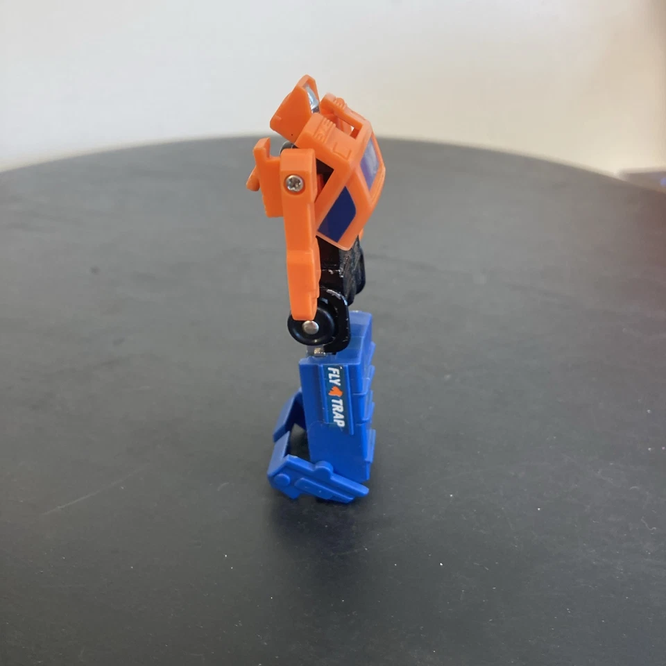 Gobots Vintage 1983 Fly Trap MR-26 Trash Truck: Leg Hips Loose I’ll Tight Other - Image 4 of 4
