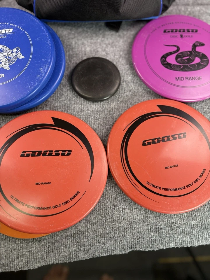 Gooso Disc Golf Set 7 Discs Used Great Condition - Image 3 of 4