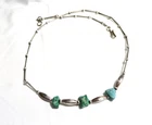 Beautiful vintage silvertone real turquoise bead necklace
