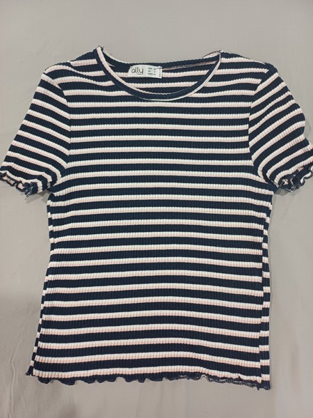 Navy & pink striped cotton tee. Ribbed with lettuce edging. #Y2Kinspo #babytee