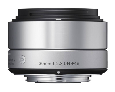 Sigma 2,8 / 30 mm DN Art Objektiv für Olympus / Panasonic MFT Neuware silber 