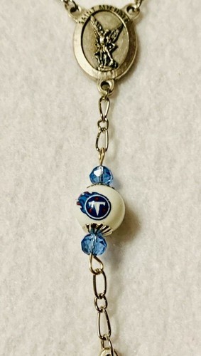 TENNESSEE TITANS ROSARY CAR AUTO MIRROR ACCESSORY GLASS BEAD NFL ORNAMENT LOGO - Picture 3 of 5